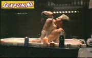 Heerlijk romantisch samen seksen in bad